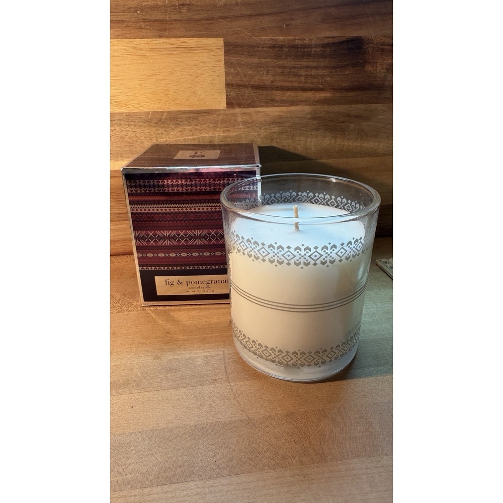 QVC Ellen DeGeneres Fig and Pomegranate Scented Candle 9.5 ounces By NEST. NIB
